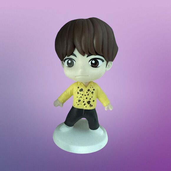 New 2025 McDonald's TinyTan x BTS Throwback #2 Jin Happy Meal Toy Figure - Picture 6 of 6